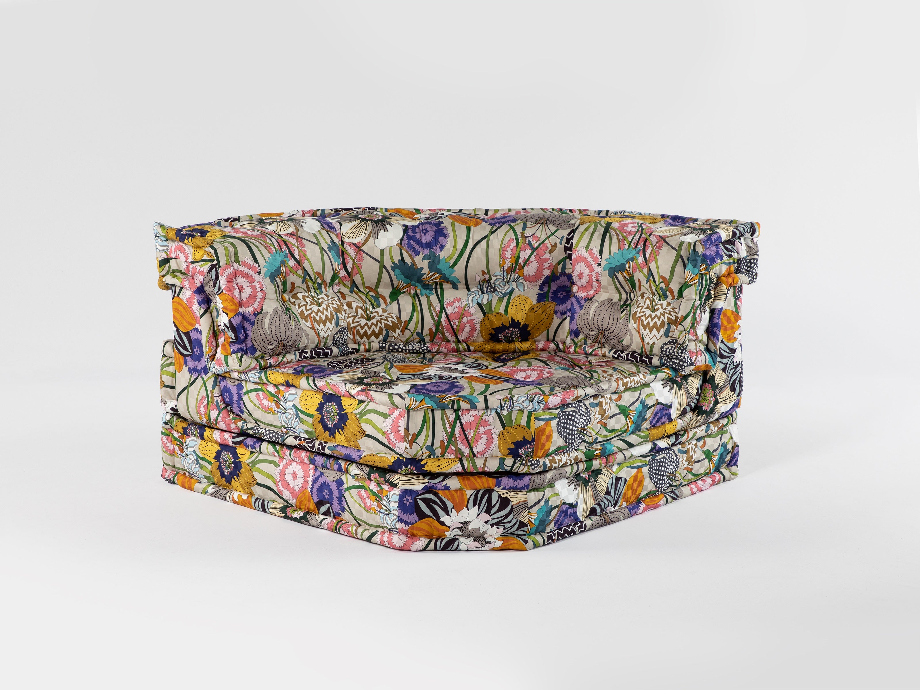 Mah Jong Angled Panaromic Seat Raman 100 – Italian Luxury Interiors