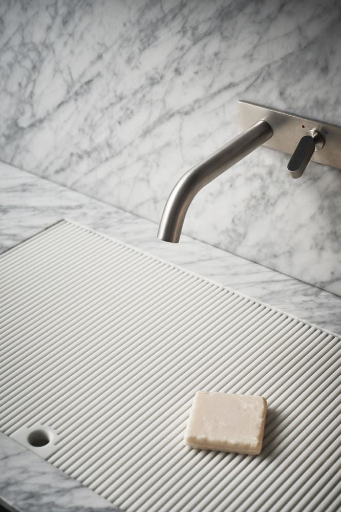 Agape Square Wall-Hung Outdoor Sink Mixer Agape