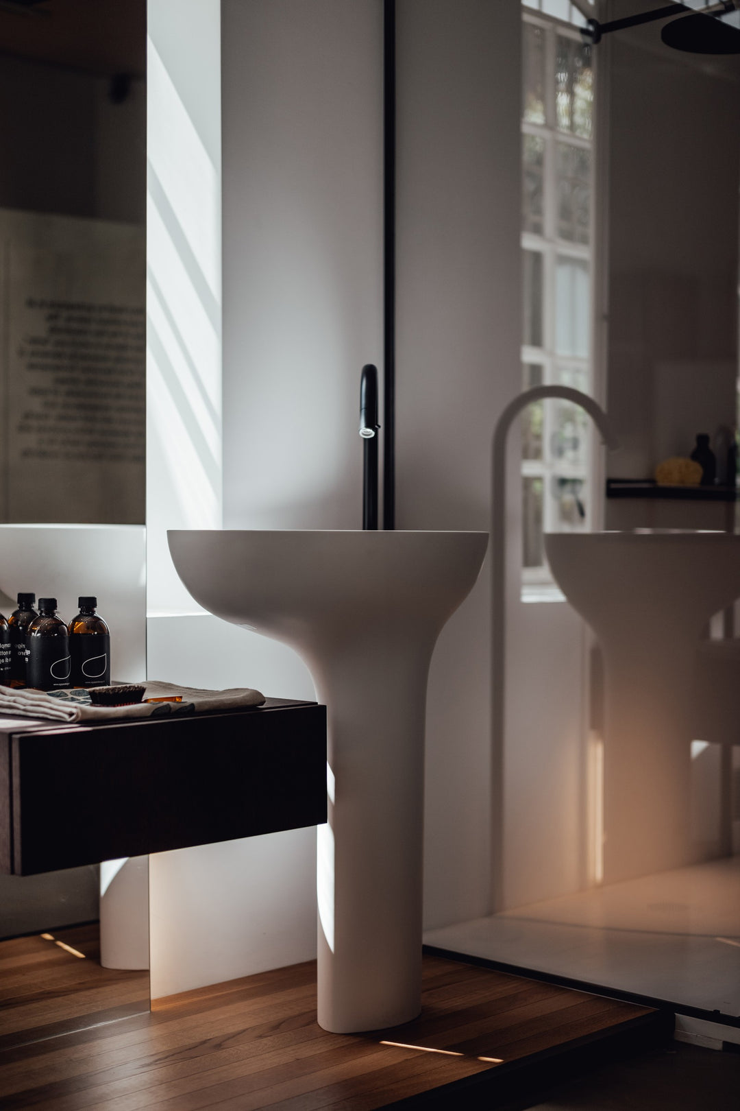 Agape Drop Washbasin Washbasins Agape