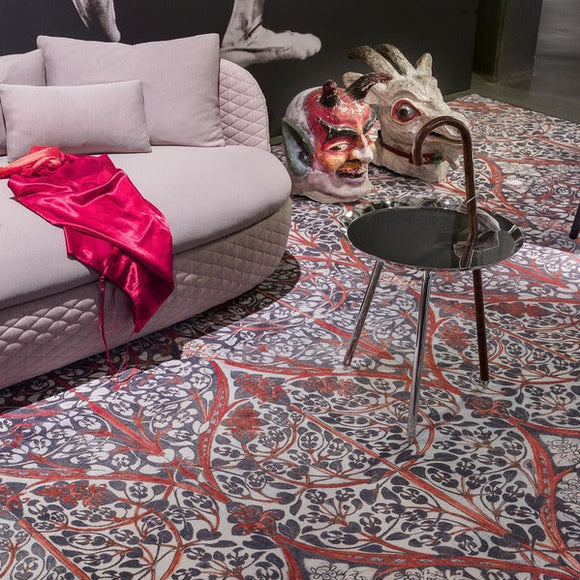 Urbanhike Side Table Accent Tables Moooi