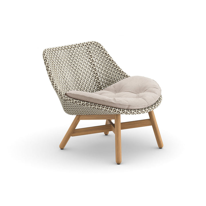 MBRACE Club Chair Outdoor Chairs Dedon 115 Pepper 470 Natura White