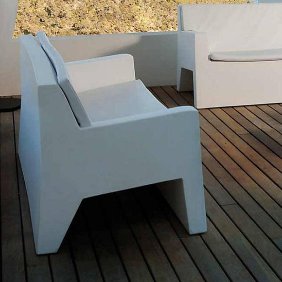 Jut Lounge Chair Outdoor Vondom