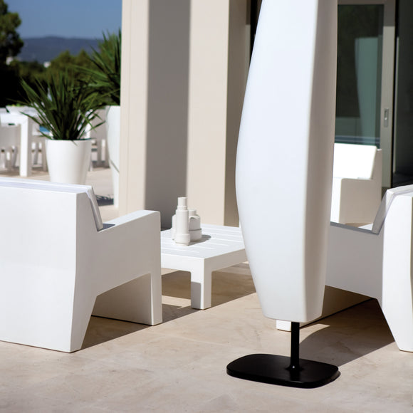 Jut Lounge Chair Outdoor Vondom