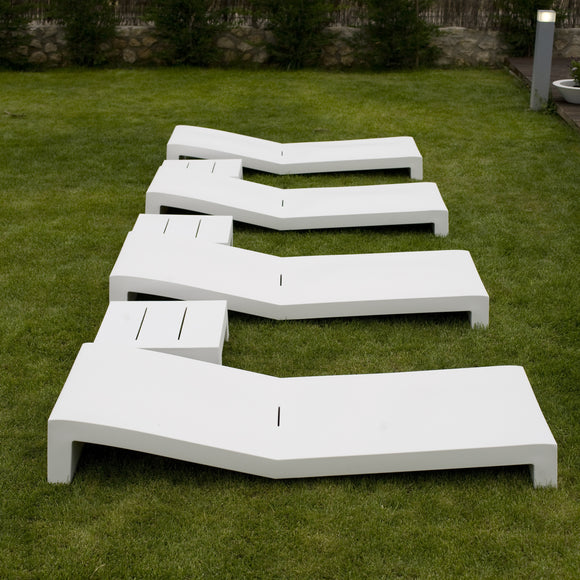 Jut Sun Chaise Table Outdoor Vondom