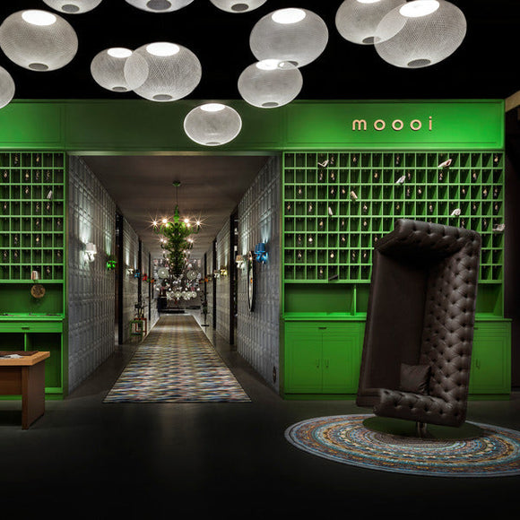 Charleston Sofa Figurines Moooi