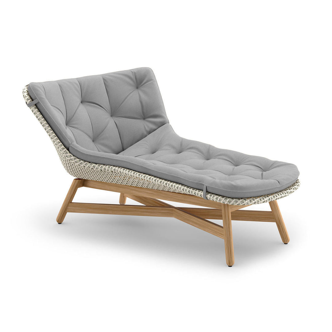 MBRACE Daybed Outdoor Furniture Dedon 140 Sea Salt 478 Natura Ash