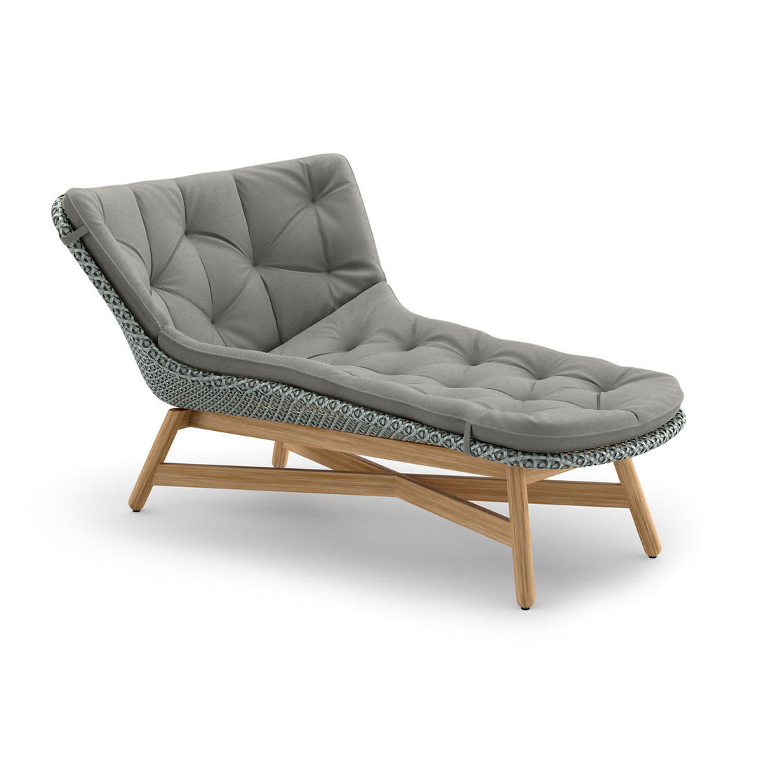 MBRACE Daybed Outdoor Furniture Dedon 141 Baltic 474 Natura Dark Gray