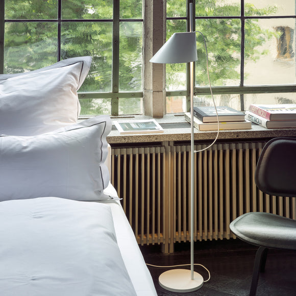 Yuh Floor Lamp Floor Lamps Louis Poulsen