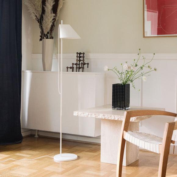 Yuh Floor Lamp Floor Lamps Louis Poulsen