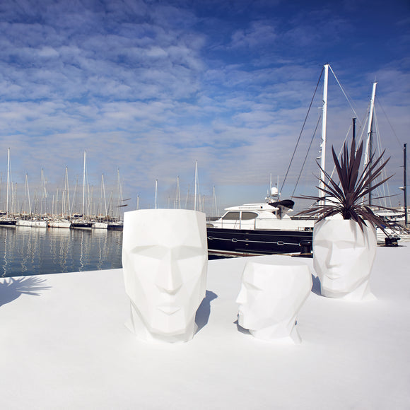 Adan Stool (Showroom Pieces) Outdoor Vondom