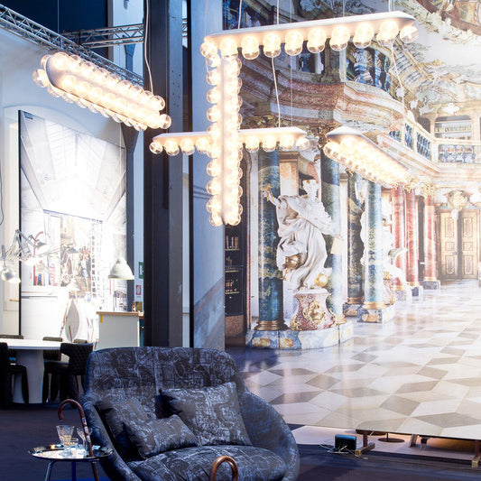 Prop Light Linear Pendant Light Lighting Moooi