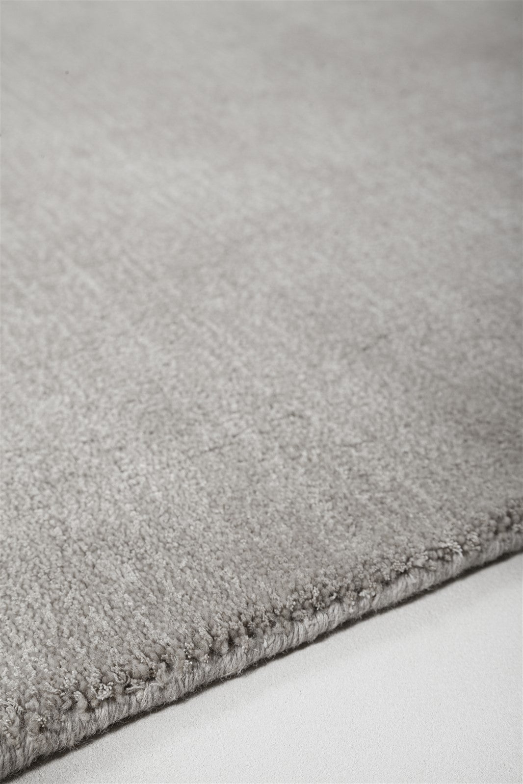 Wool & Silk Rug Rugs Amini