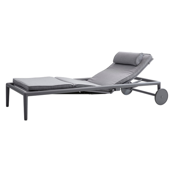 Conic Outdoor Sunbed with Gas Spring Outdoor Furniture Cane-line