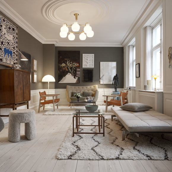 VL Ring Crown Chandelier Chandeliers Louis Poulsen