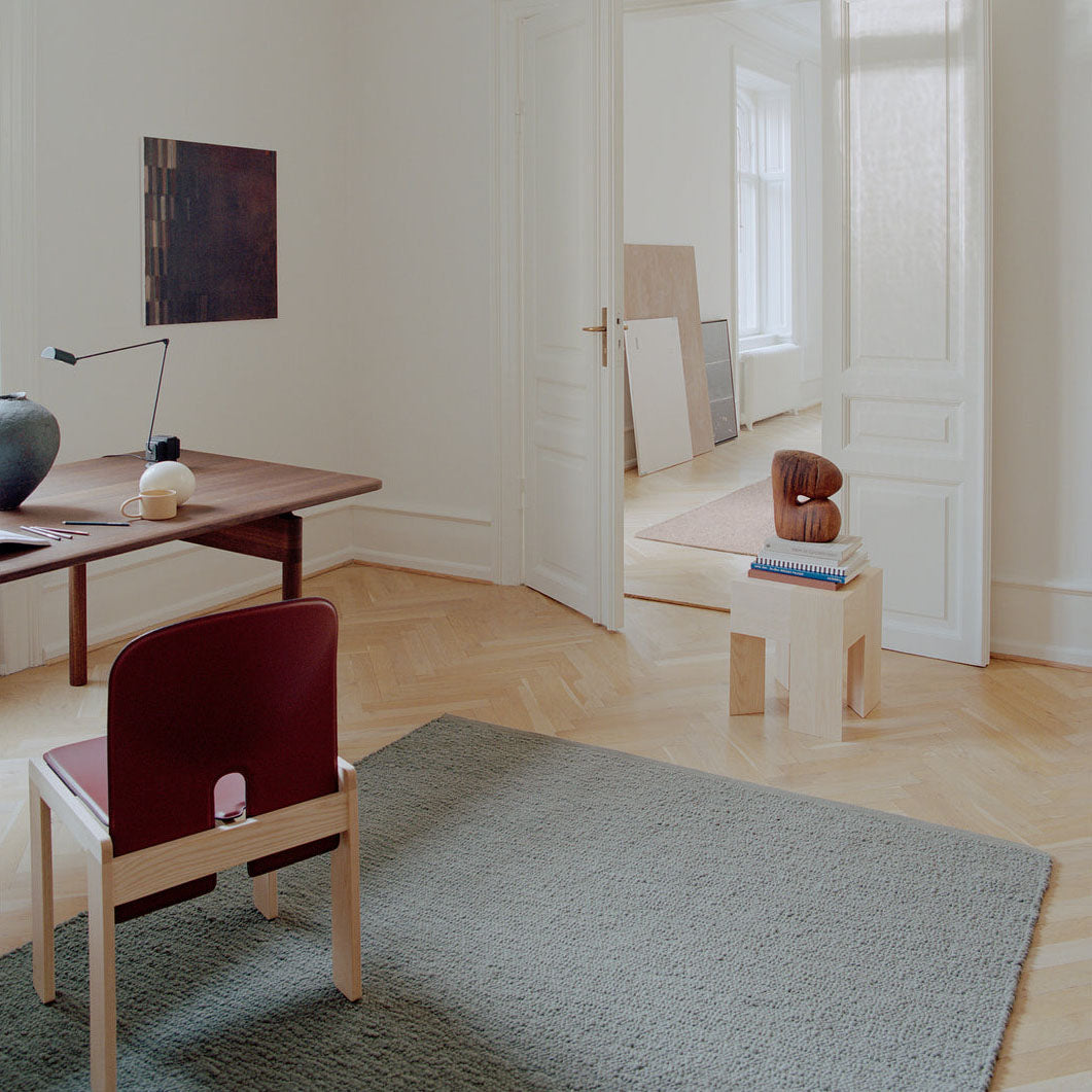 Pebbled Poem Rugs Linie Design