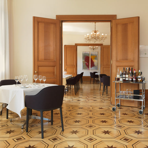 Softshell Chair with Four-legged Base Chairs Vitra