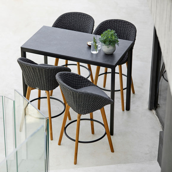 Peacock Outdoor Bar Stool Outdoor Furniture Cane-line