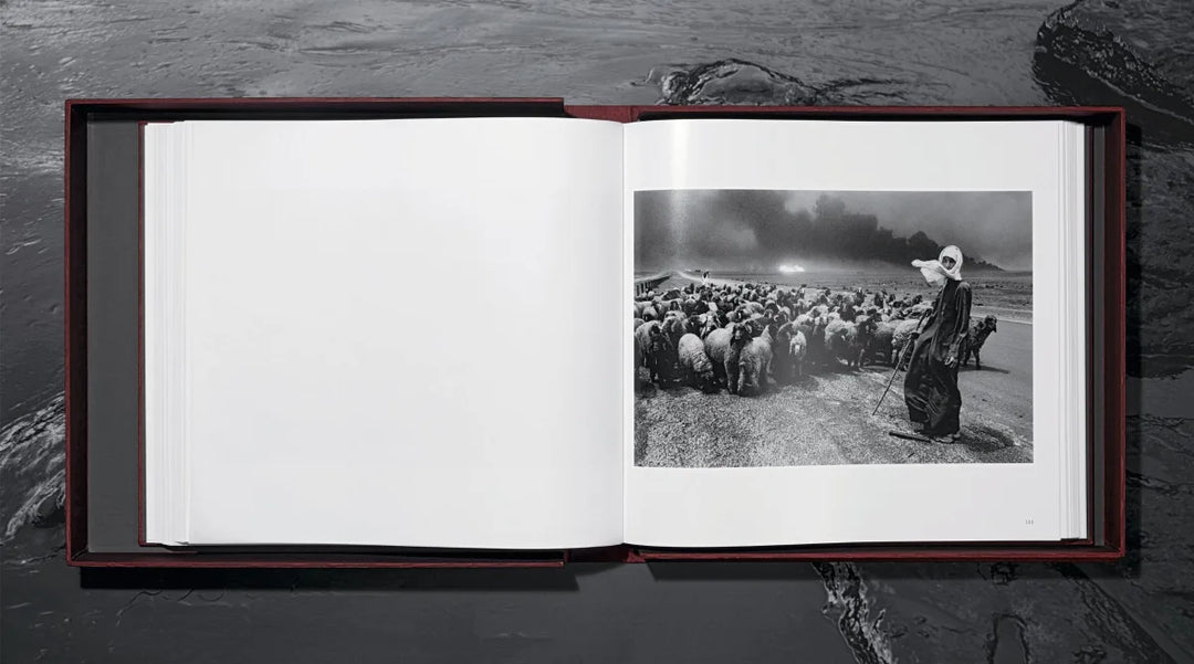 Sebastião Salgado. Kuwait. A Desert on Fire Print Books Taschen   