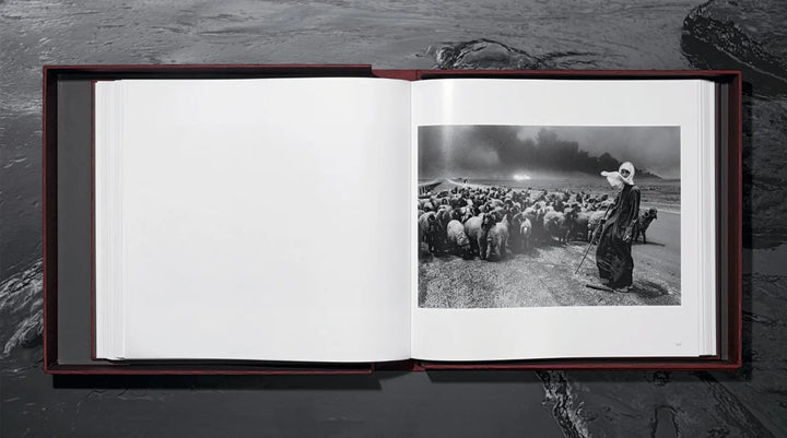 Sebastião Salgado. Kuwait. A Desert on Fire Print Books Taschen   