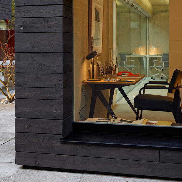 Compas Direction Desk Desks Vitra