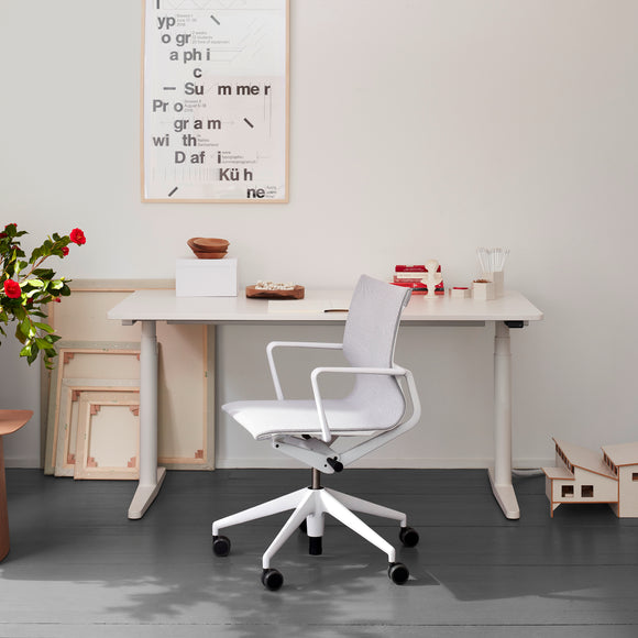 Tyde Sit-Stand Table / Desk Vitra