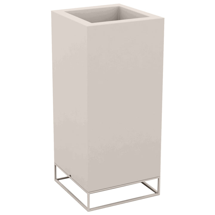 Vela High Cube Planter Outdoor Vondom