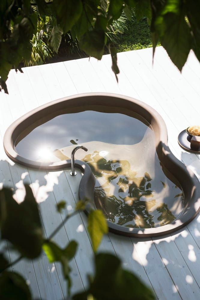 Agape DR Cement Outdoor Recessed Tub Agape