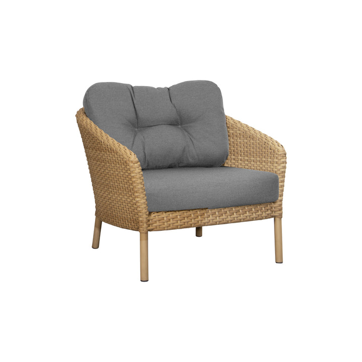 Ocean Outdoor Lounge Chair Outdoor Chairs Cane-line Natural Cane-Line Flat Weave Chair with Grey Cane Line Air Touch Cushion