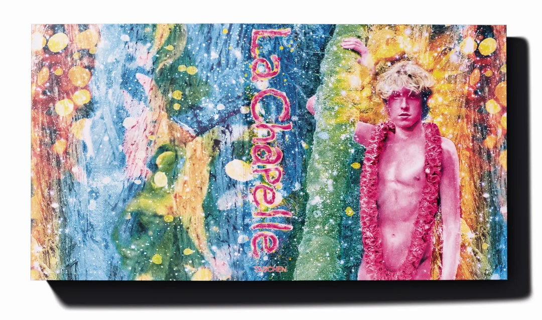 David lachapelleのハードケースに入った華やかな写真集
