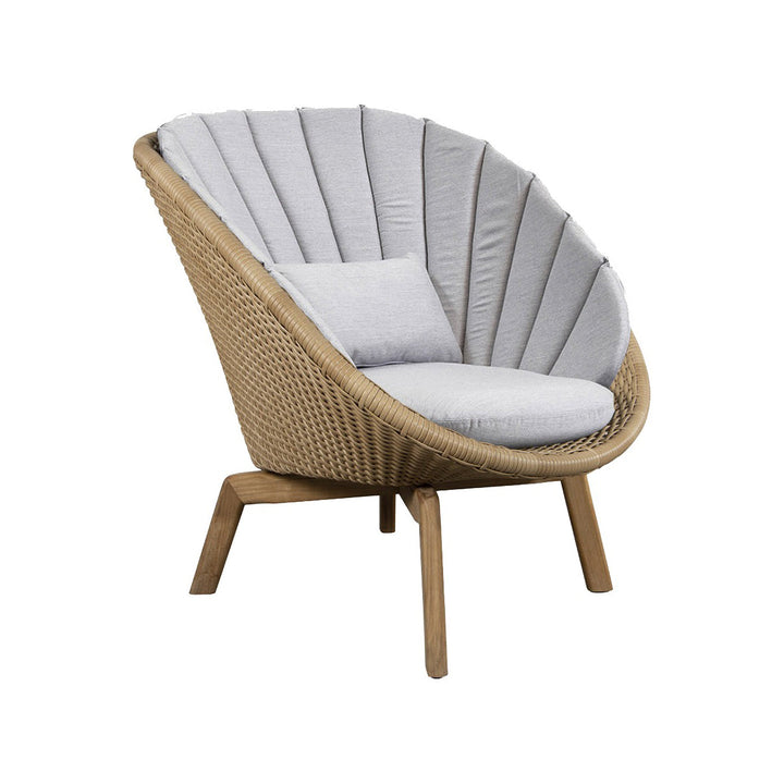 Peacock Outdoor Lounge Chair Outdoor Chairs Cane-line