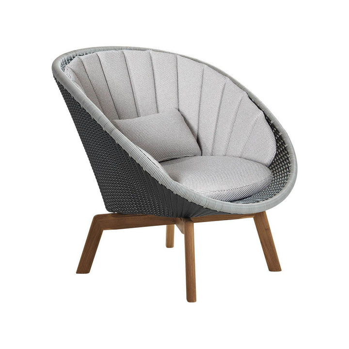 Peacock Outdoor Lounge Chair Outdoor Chairs Cane-line