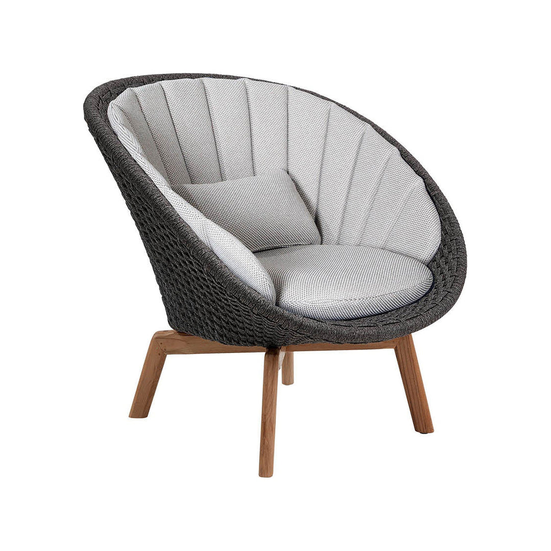 Peacock Outdoor Lounge Chair Outdoor Chairs Cane-line