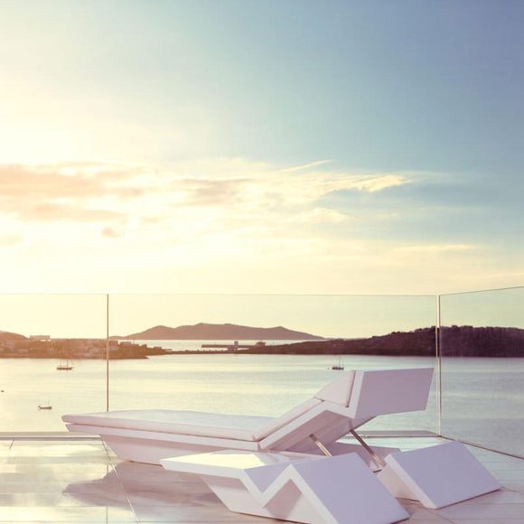 Rest Sun Chaise Table Outdoor Vondom