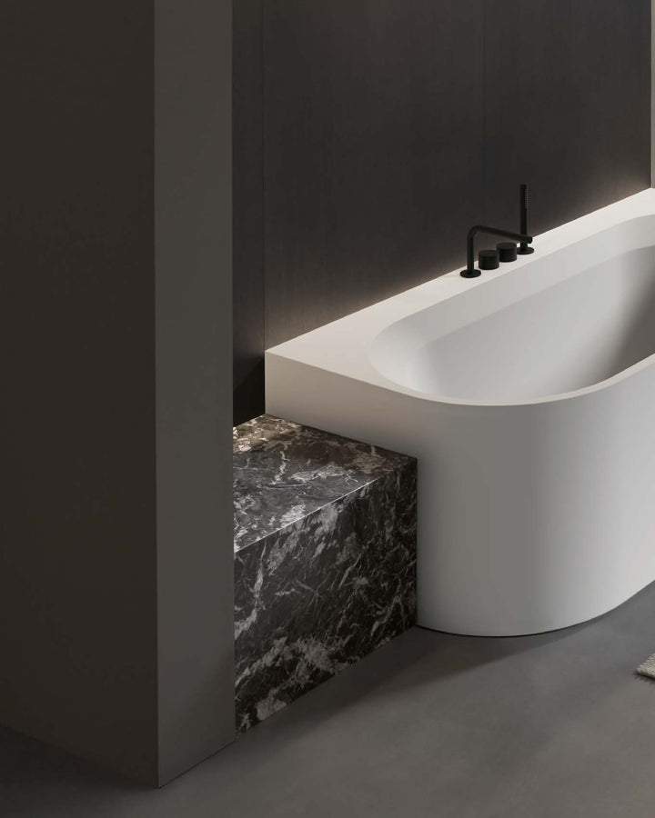 OASI Rectangular Bathtub with Two Rounded Edge Bathtub Antonio Lupi