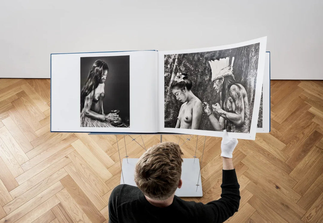 Sebastião Salgado. Amazônia, Art Edition No. 1–100 ‘Adão Yawanawá in a headdress of eagle feathers’ Print Books Taschen   