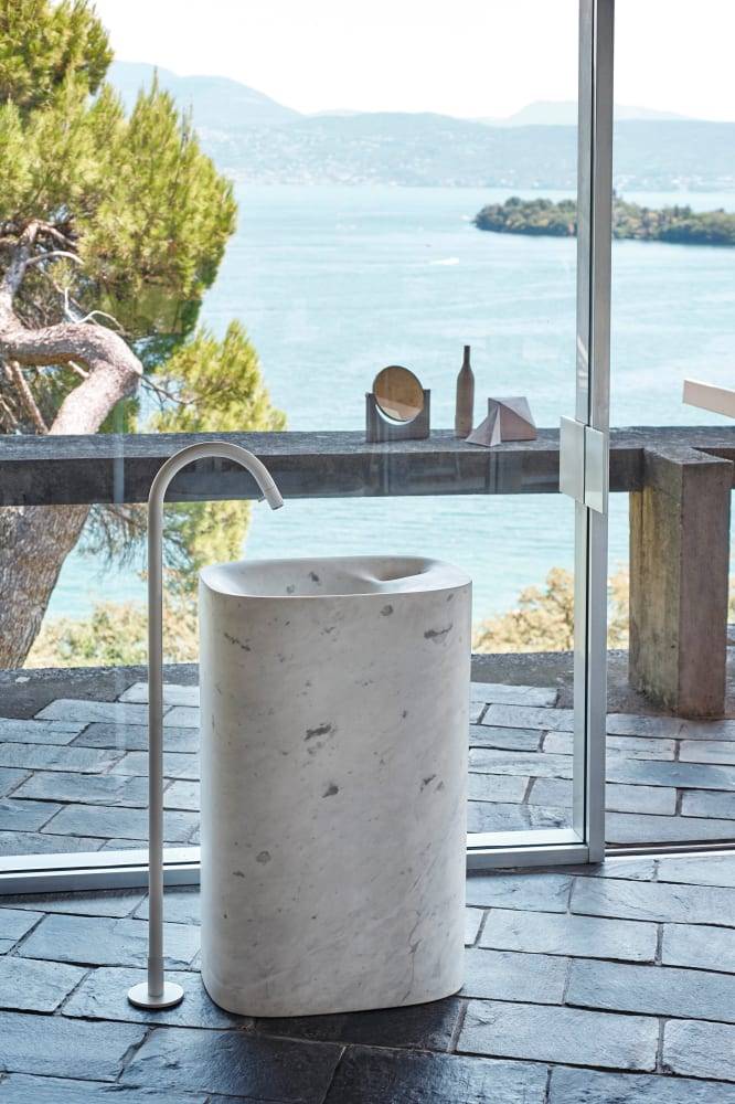 Agape Nivis Freestanding Sink Agape