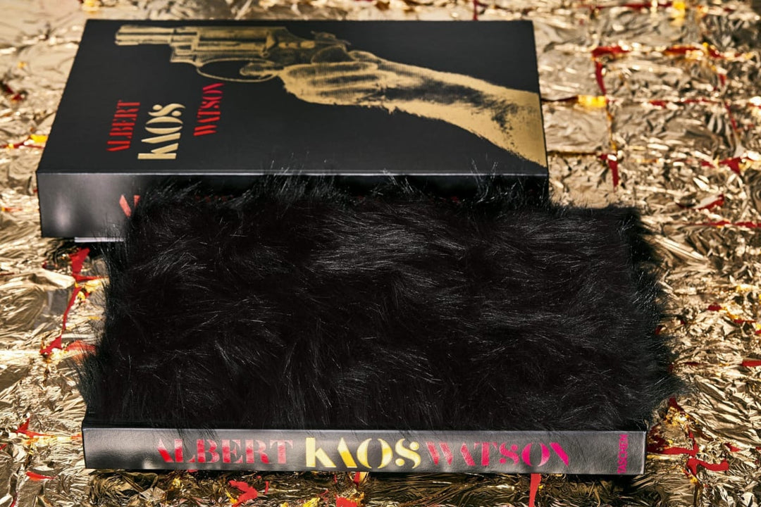 Albert Watson. Kaos. Art Edition No․ 101–150 ‘Breaunna, Las Vegas, 2001’ Print Books Taschen   