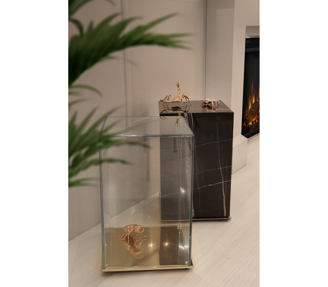 Metamorphosis Side Table  Boca Do Lobo   