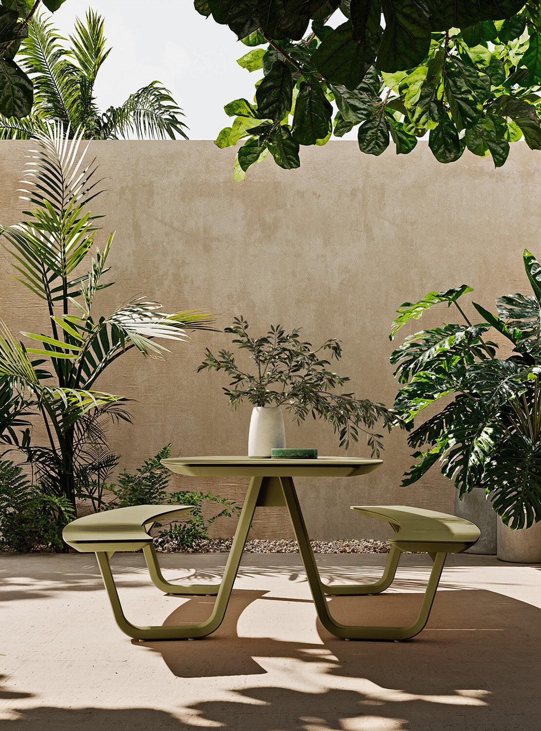 8Teen Table With Benches Fixed Tables Atmosphera