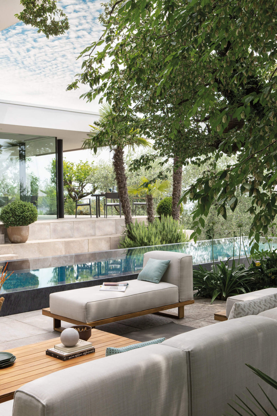 9.Zero Chaise Lounge Loungers Atmosphera