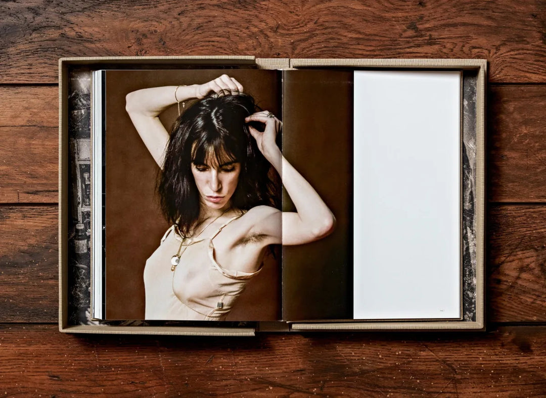 Lynn Goldsmith. Patti Smith. Before Easter After Print Books Taschen   