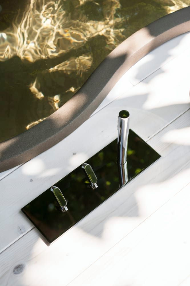 Agape Square Outdoor Deck-Mounted Tub Group Agape