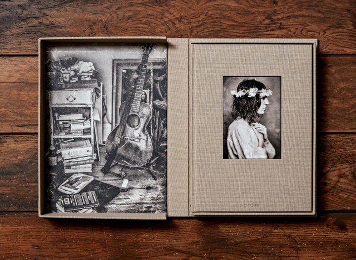 Lynn Goldsmith. Patti Smith. Before Easter After Print Books Taschen   