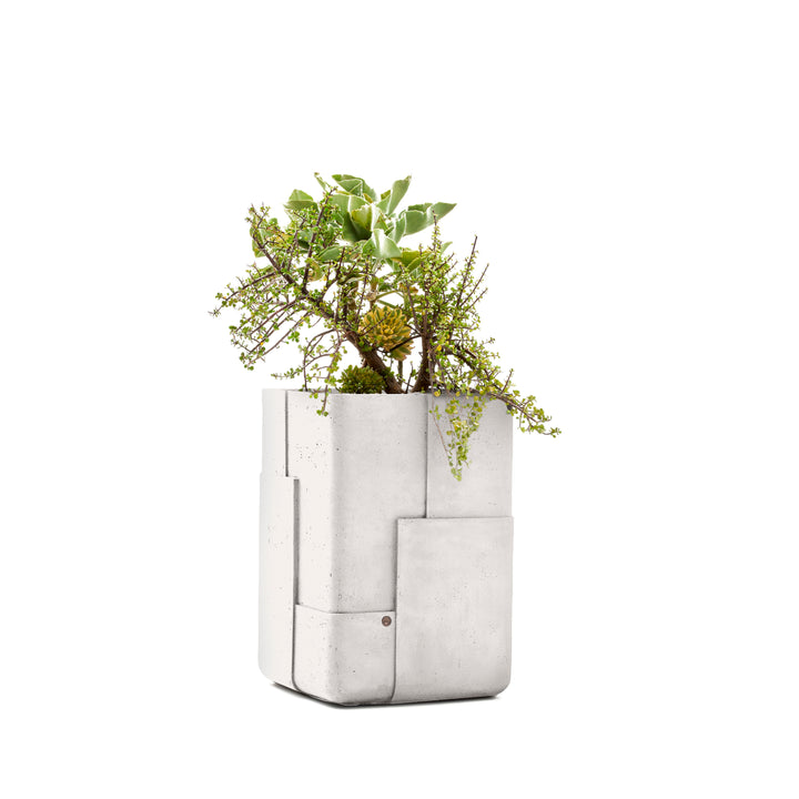 Aarde Planter – Tall Outdoor Planters Indigenus White