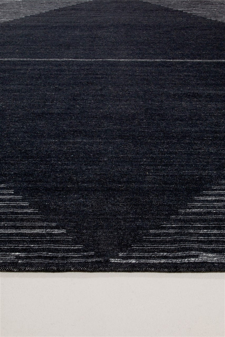 RD Edge Rug