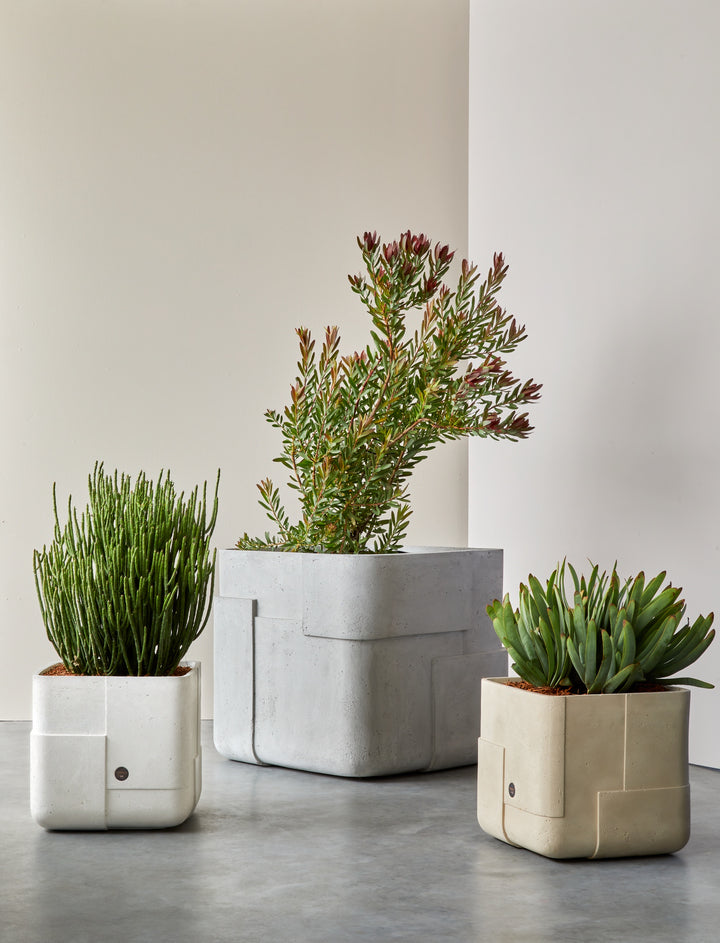 Aarde Planter – Square Outdoor Planters Indigenus