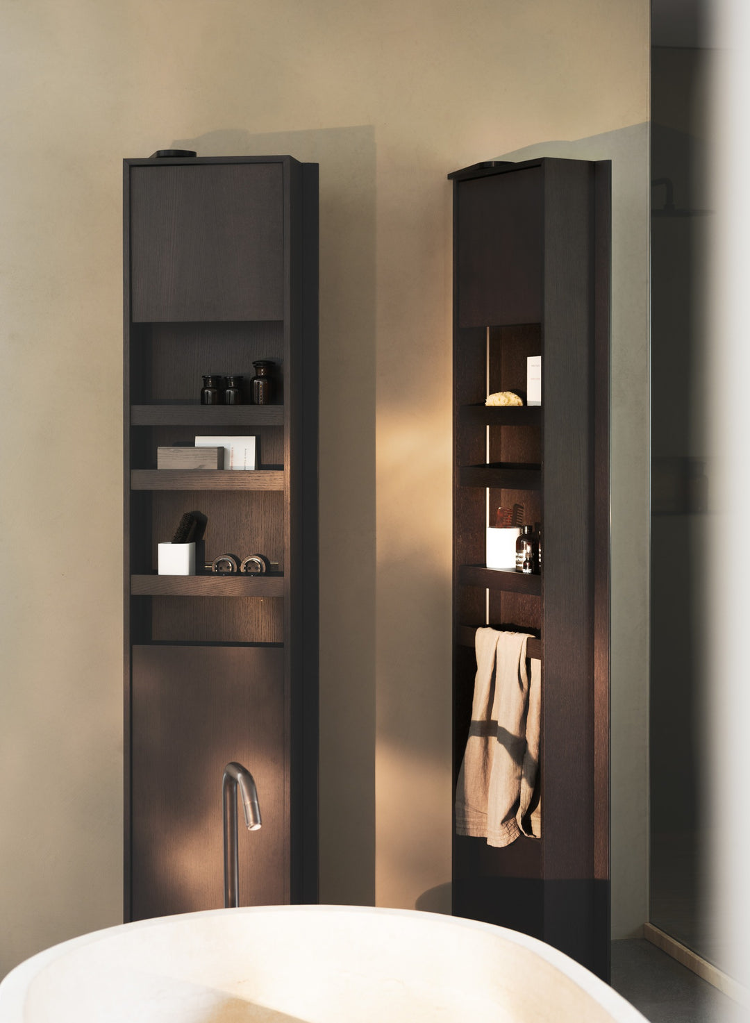 Agape Voilà Mirror Cabinet