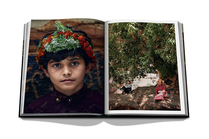 Saudi Arabia: Flower Men Book Print Books Assouline   