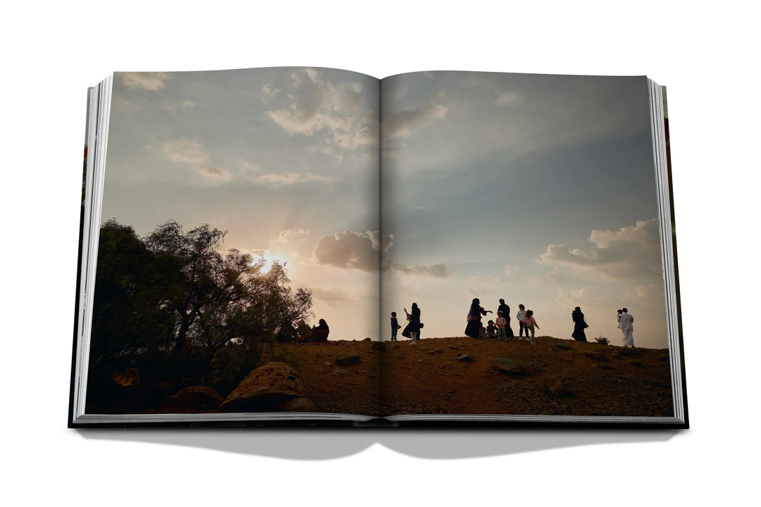 Saudi Arabia: Flower Men Book Print Books Assouline   