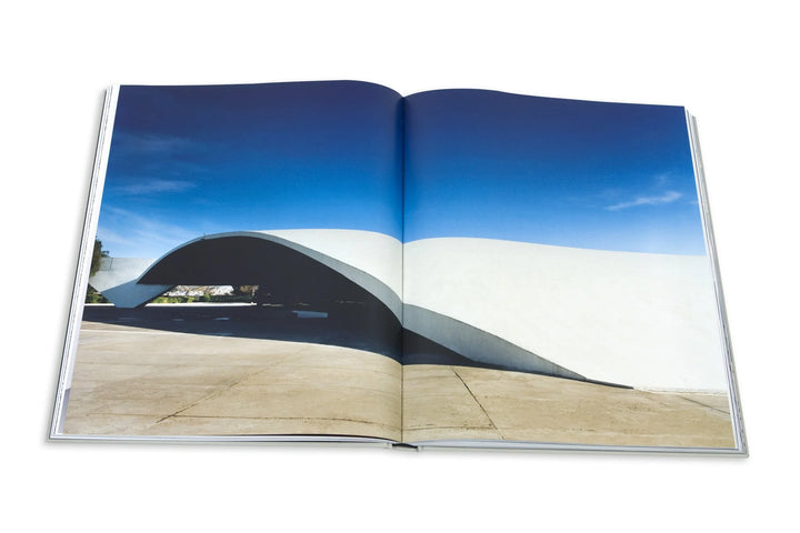 洋書 Oscar Niemeyer by Steno Paoletti Assouline-OSCAR-NIEMEYER-
